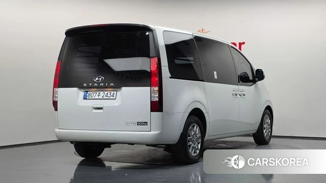 Hyundai Staria id 4506138 из Кореи 12