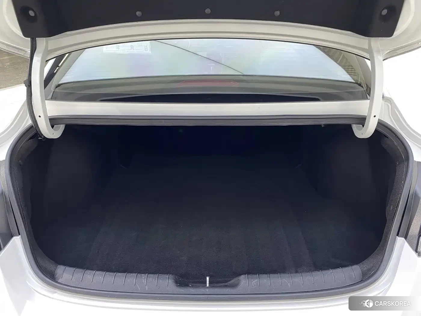 Hyundai Elantra id 4617175 из Китая 12