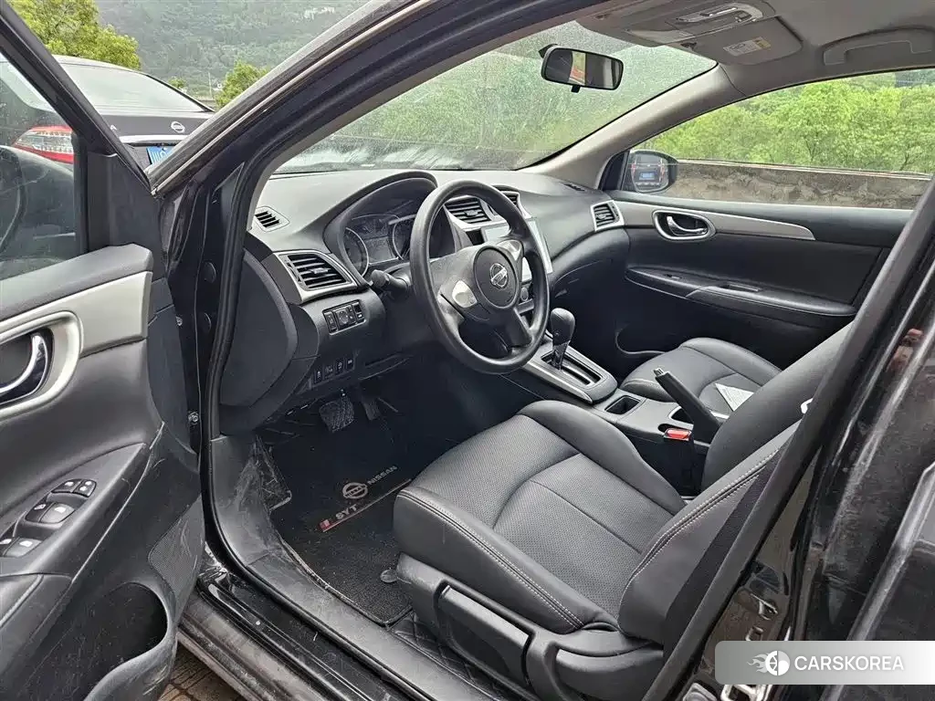 Nissan Sylphy 2022 Черный из Китая, фото 2