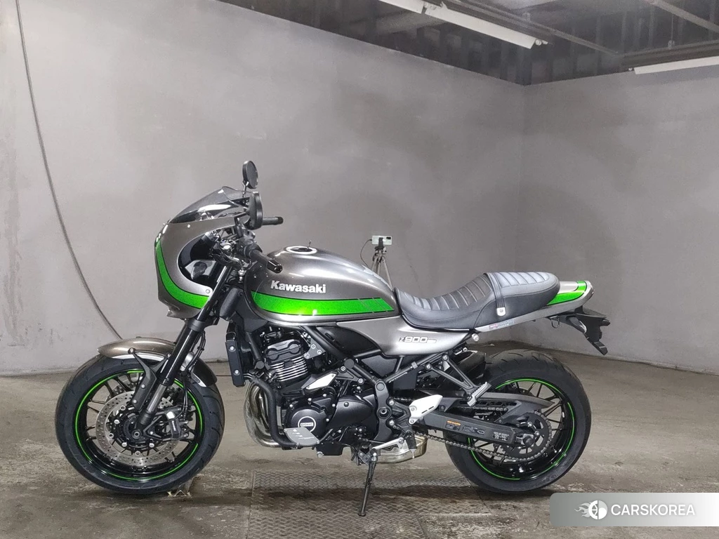Проданный Kawasaki Z900RS CAFE 2021 из Японии
