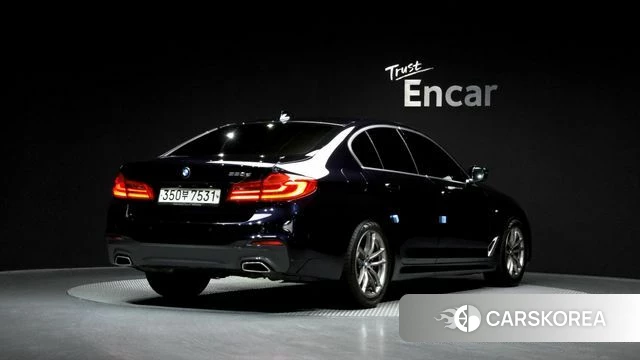 BMW 5 Series (G30) id 4356412 из Кореи 12