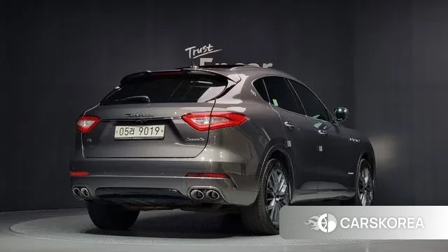 Maserati Levante id 3000557 из Кореи 12