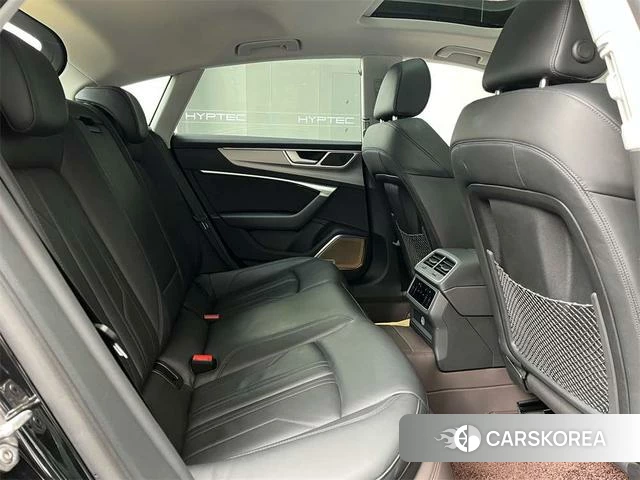 Audi A7 2024 Черный из Китая, фото 6