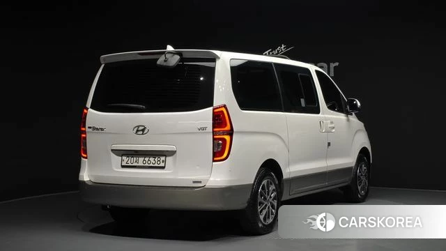 Hyundai The New Grand Starex id 3845354 из Кореи 12