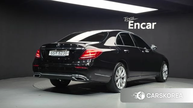 Mercedes-Benz E-Class W213 id 4672772 из Кореи 12