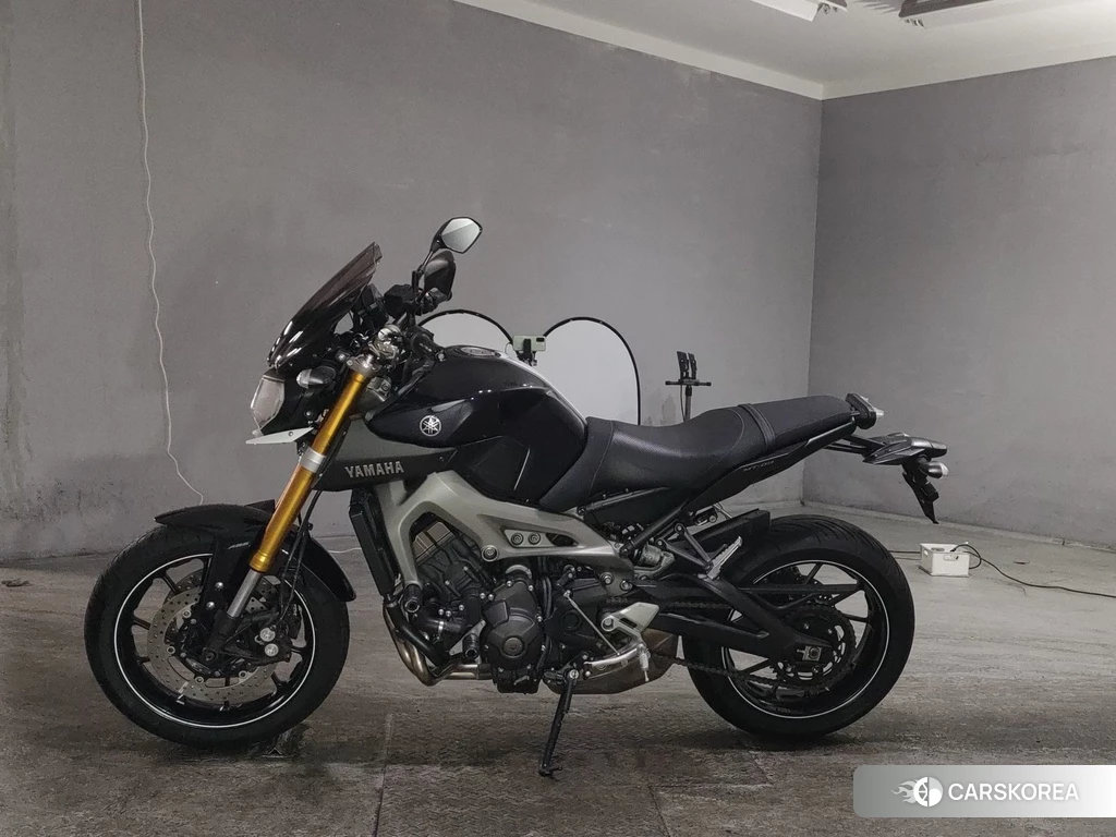 Проданный Yamaha MT-09 id 4092141 из Японии, фото 2