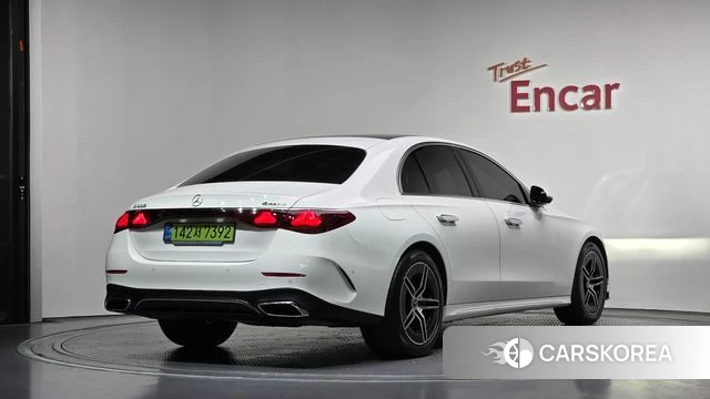 Mercedes-Benz E-Class W214 id 3837774 из Кореи 12