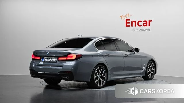 BMW 5 Series (G30) id 4528438 из Кореи 12