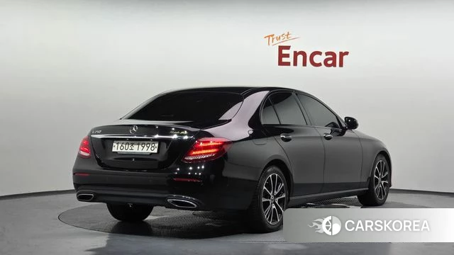 Mercedes-Benz E-Class W213 id 4657815 из Кореи 12