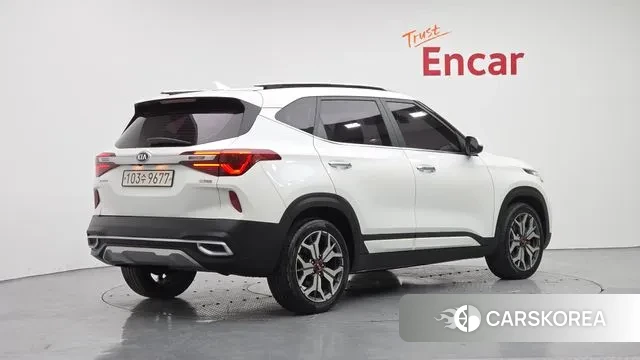 Kia Seltos id 3384972 из Кореи 12