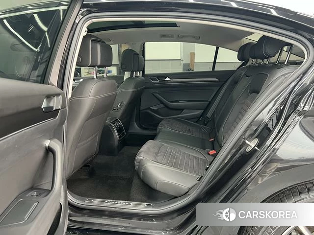 Volkswagen Magotan id 4275901 из Китая 12
