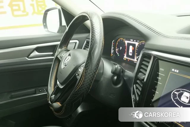 Volkswagen Tourang id 4210561 из Китая 12