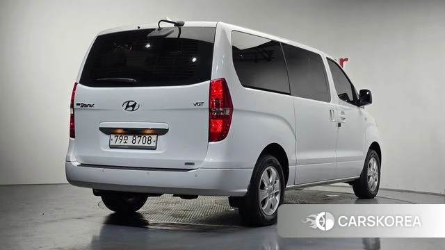 Hyundai The New Grand Starex id 4550886 из Кореи 12
