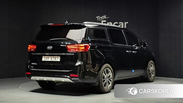 Kia The New Carnival id 4563395 из Кореи 12
