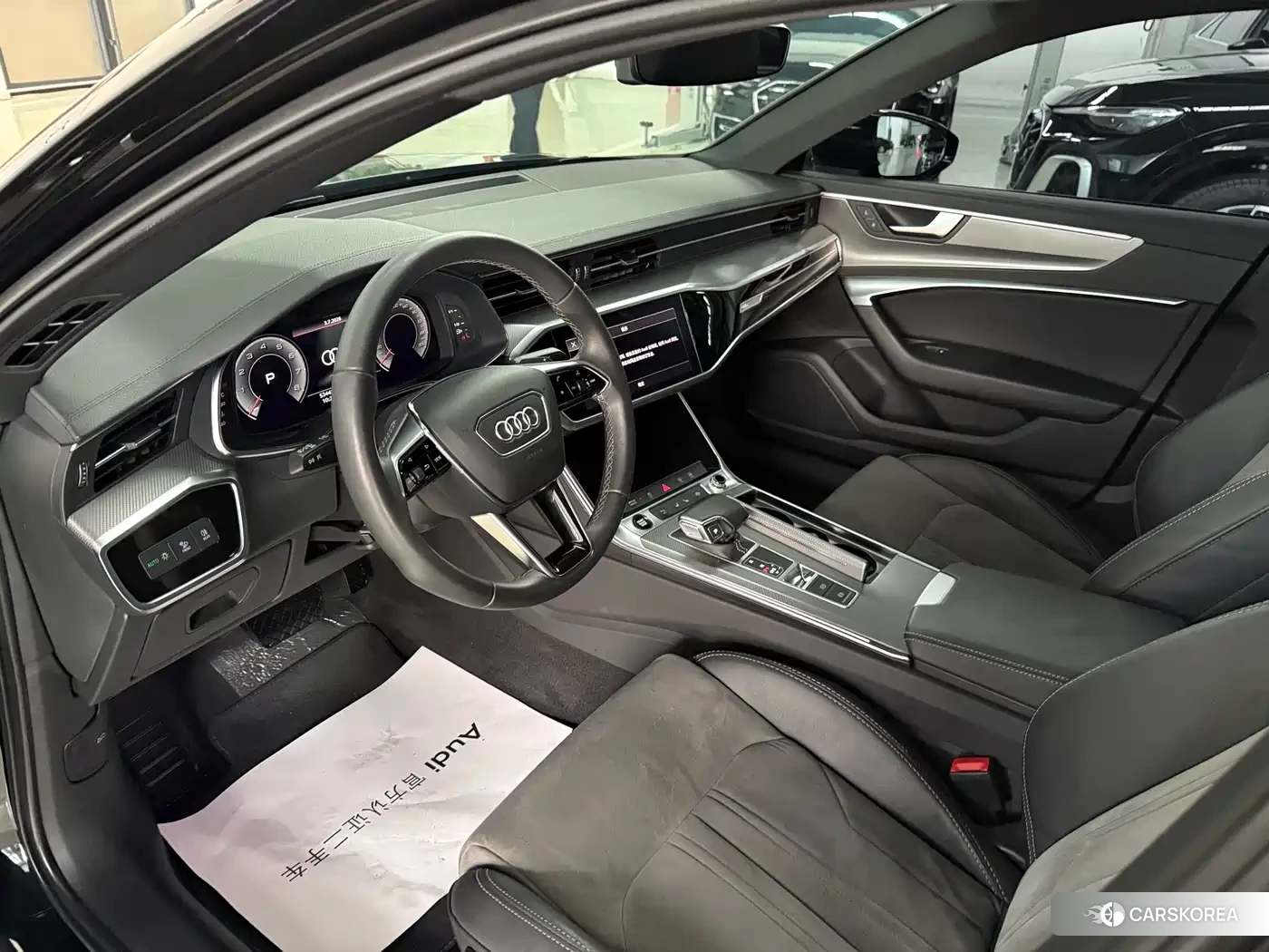 Audi A6L id 4547586 из Китая 7