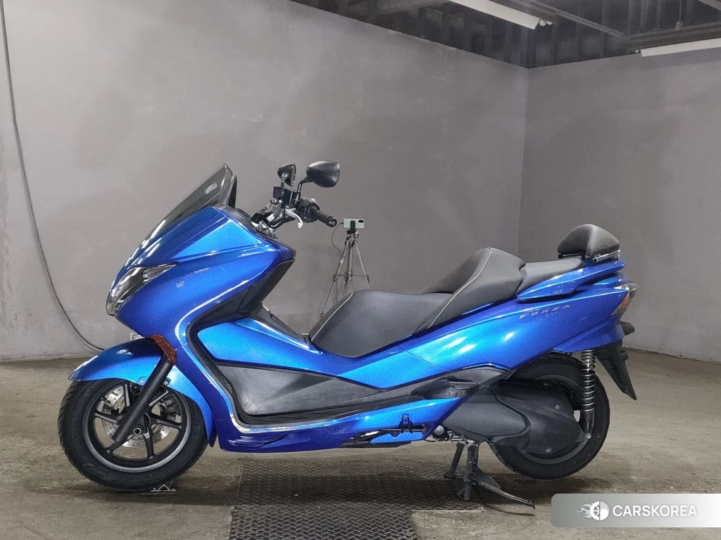 Проданный Honda FORZA Z 2012 из Японии