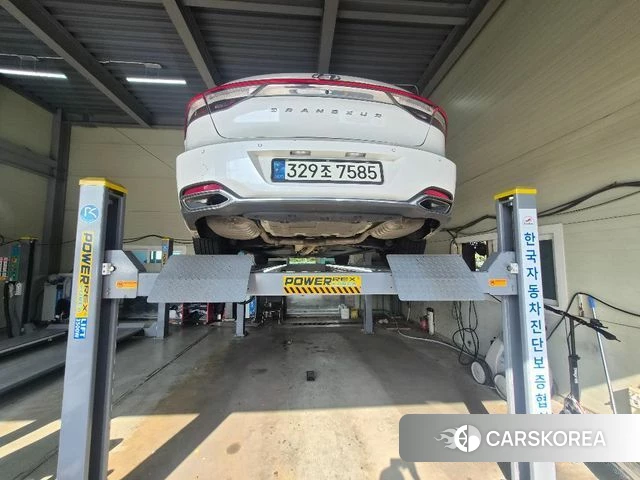 Hyundai The New Grandeur IG Hybrid 2021 Белый из Кореи, фото 2