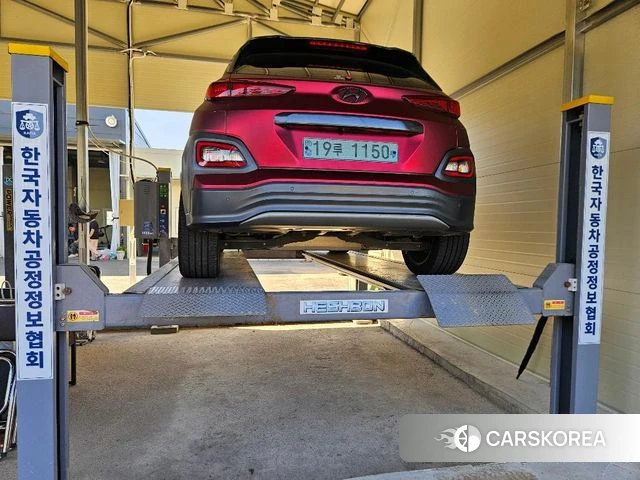 Hyundai Kona Electric 2018 Белый из Кореи, фото 2