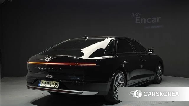 Hyundai Grandeur (GN7) id 3799066 из Кореи 12