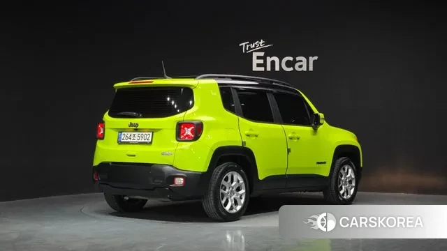 Jeep Renegade id 3386103 из Кореи 12