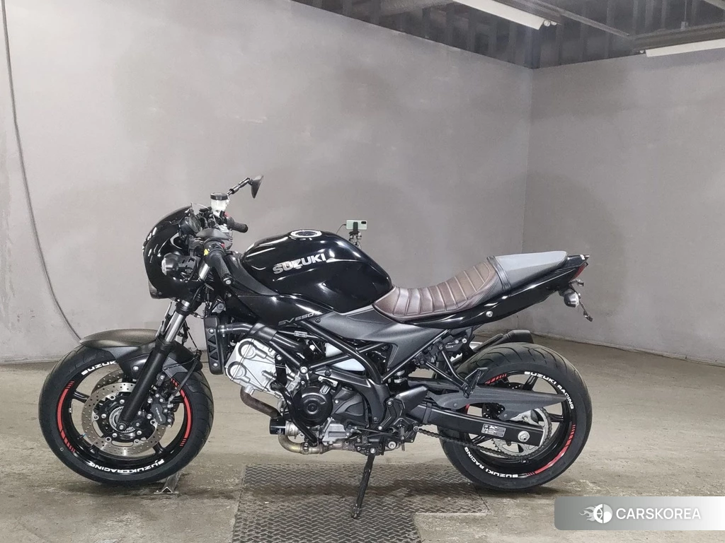 Проданный Suzuki SV650X 2021 из Японии, фото 2