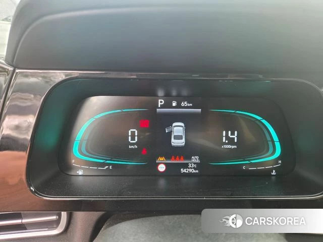 Hyundai The New Avante (CN7) 2024 Белый из Кореи, фото 2