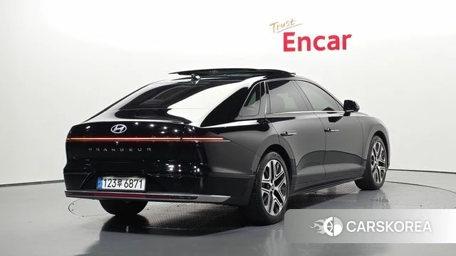 Hyundai Grandeur (GN7) id 4481019 из Кореи 12