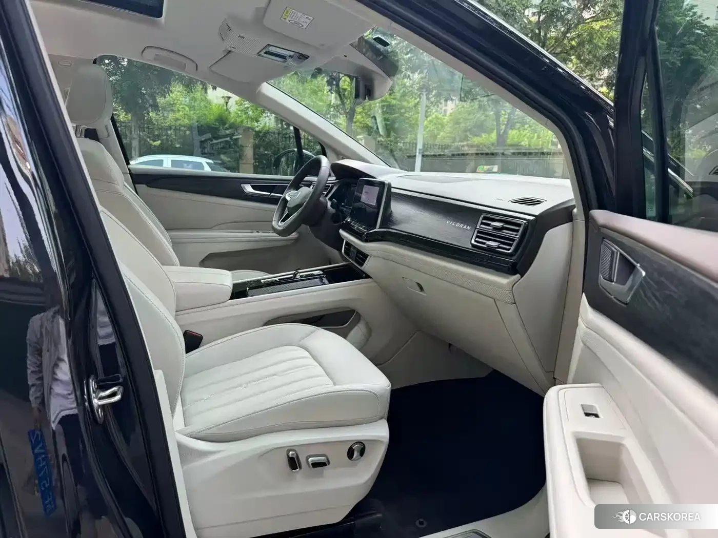 Volkswagen Viloran 2024 Черный из Китая, фото 2