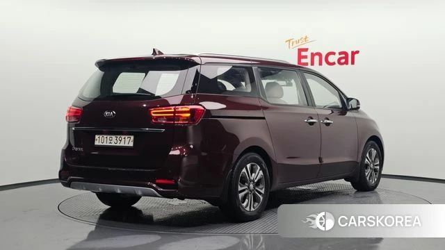 Kia The New Carnival id 4490956 из Кореи 12