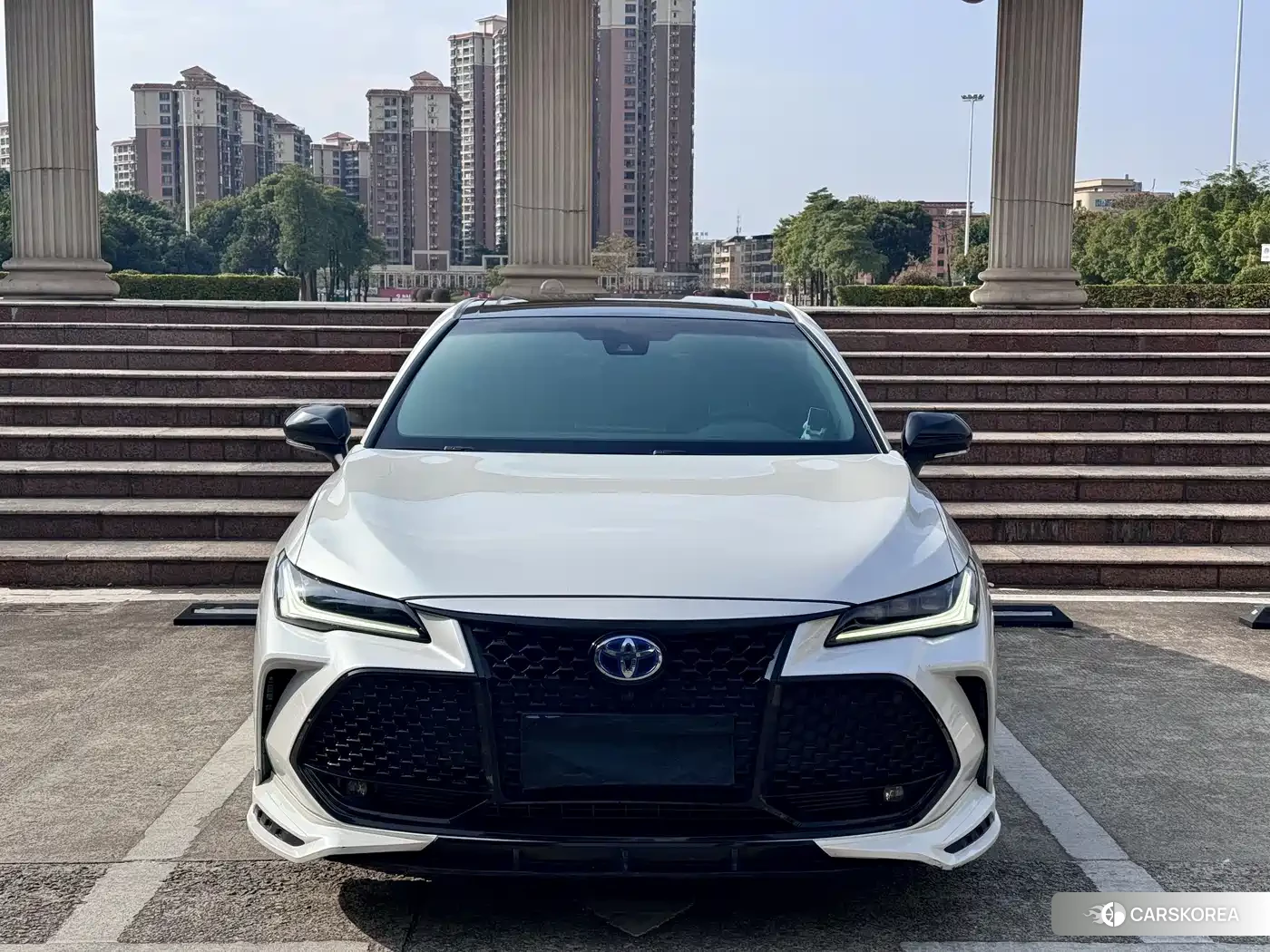 Toyota Avalon 2023 Белый из Китая, фото 5