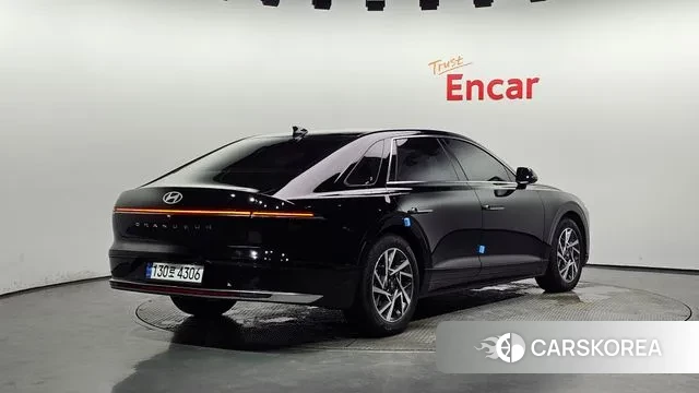 Hyundai Grandeur (GN7) id 2939393 из Кореи 12