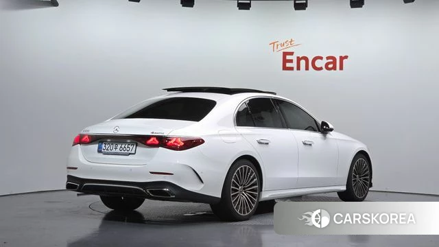Mercedes-Benz E-Class W214 id 4752683 из Кореи 12