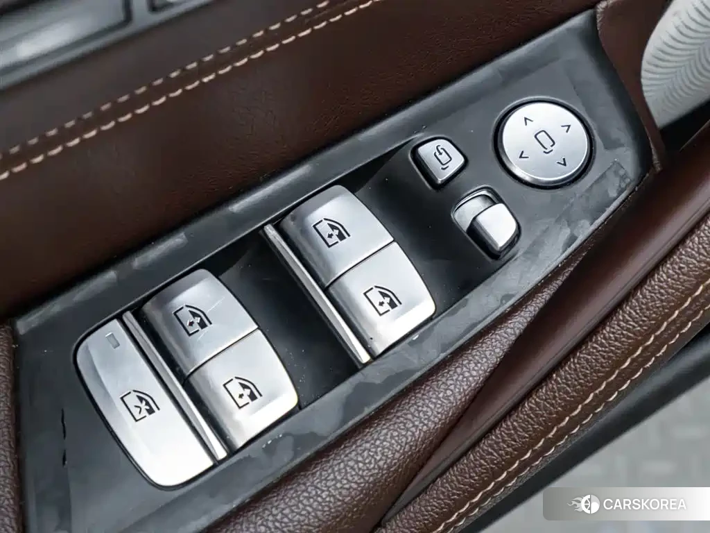 BMW 5 series id 4576352 из Китая 12