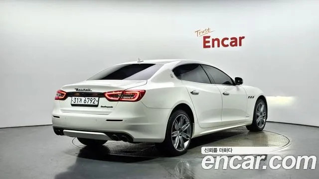 Maserati Quattroporte id 2860581 из Кореи 12