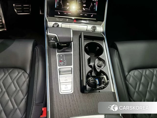 Audi A6L id 4278432 из Китая 12
