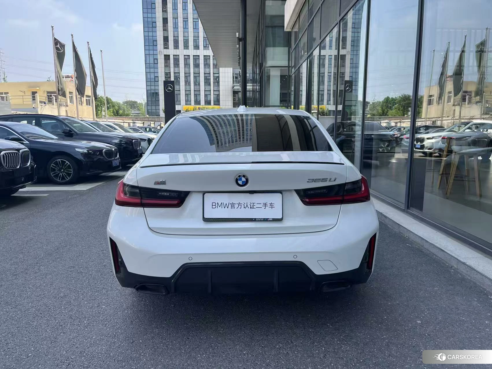BMW 3 series 2022 Белый из Китая, фото 2