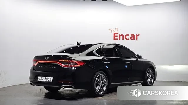 Hyundai Grandeur IG id 3090819 из Кореи 12