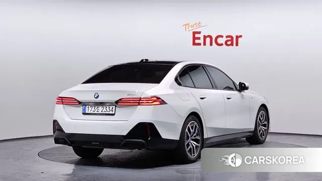 BMW 5 Series (G60) id 3720627 из Кореи 12