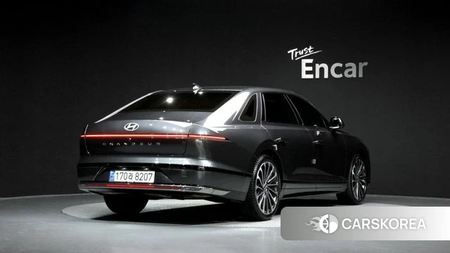 Hyundai Grandeur (GN7) id 3963900 из Кореи 12