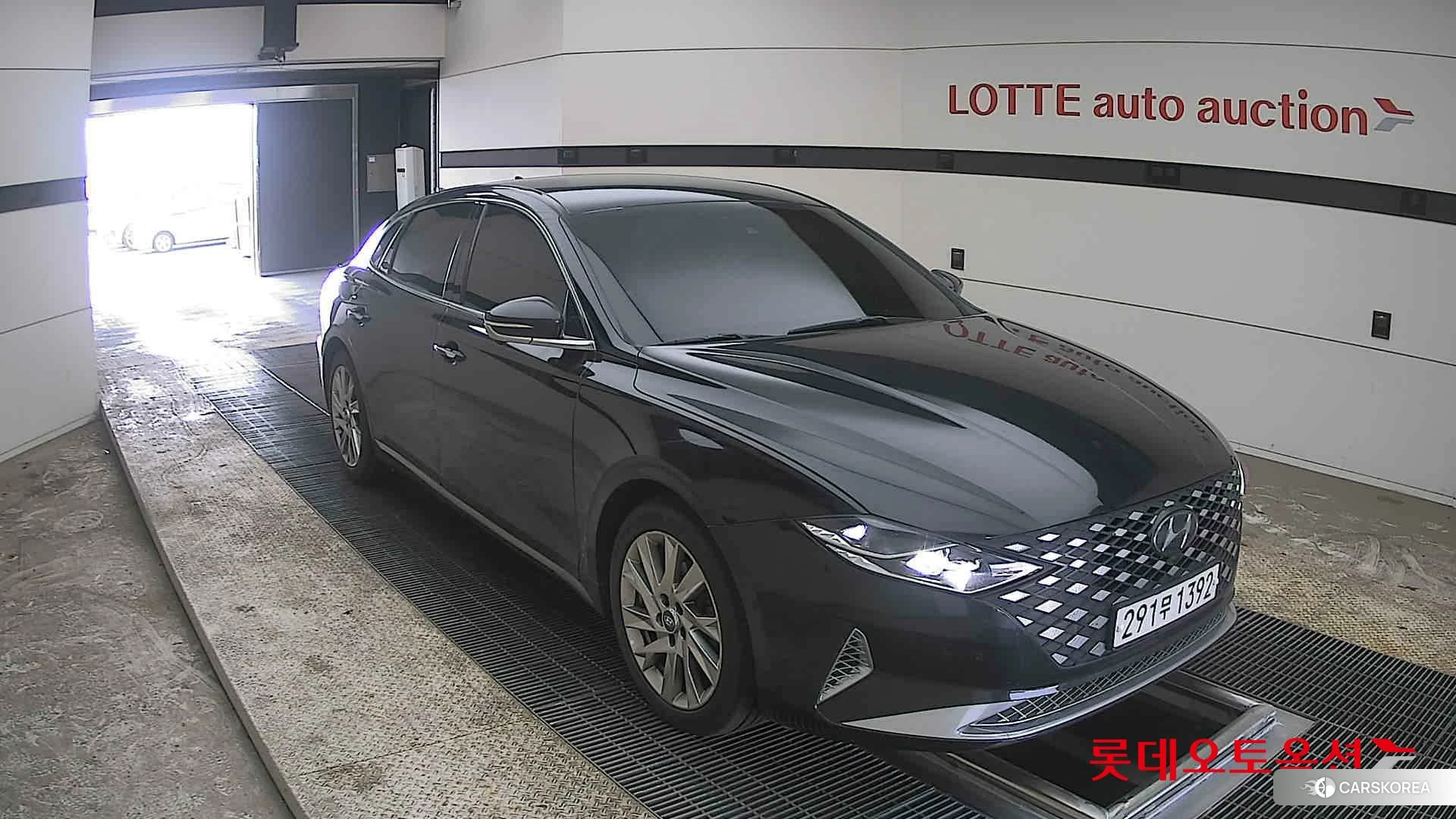 Hyundai Grandeur Hybrid id 3881992 из Кореи 12