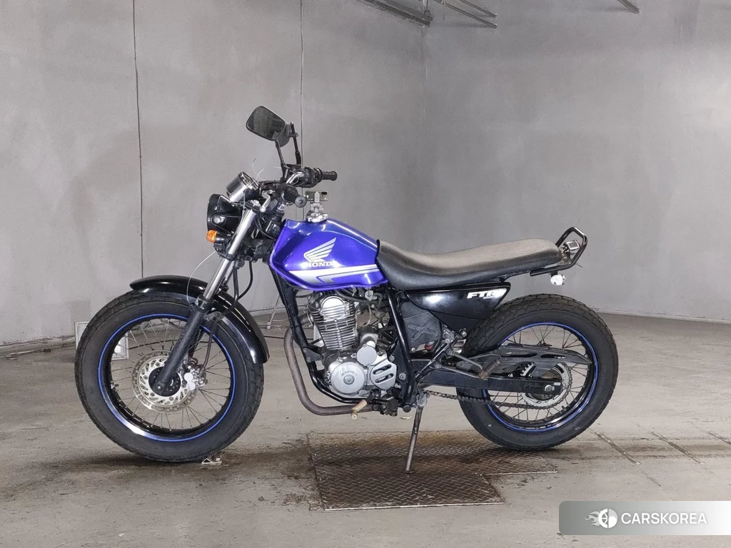 Проданный Honda FTR223 2010 из Японии