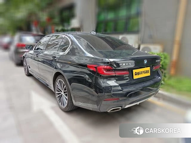 BMW 5 series 2023 Черный из Китая, фото 2