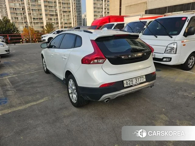 Volvo V40 Cross-Country id 3339469 из Кореи 8