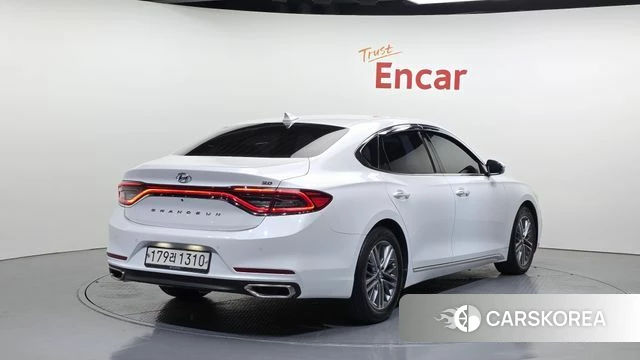 Hyundai Grandeur IG id 4397928 из Кореи 12