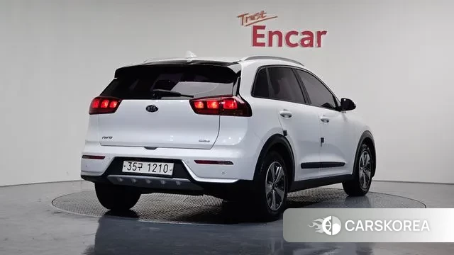 Kia Niro id 3500105 из Кореи 12