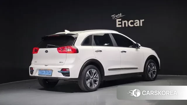Kia Niro EV id 3349801 из Кореи 12