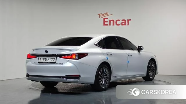 Lexus ES300h 7th generation id 4764584 из Кореи 12