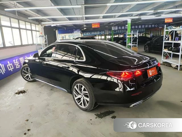 Mercedes-Benz E-class id 4208863 из Китая 2