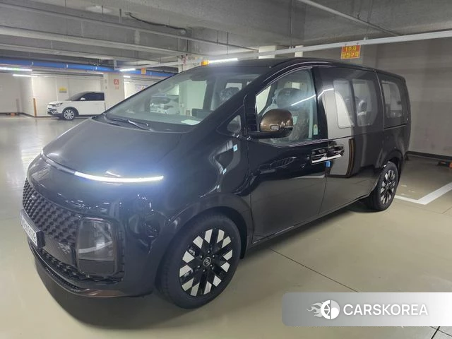 Hyundai Staria 2025 Черный из Кореи, фото 6