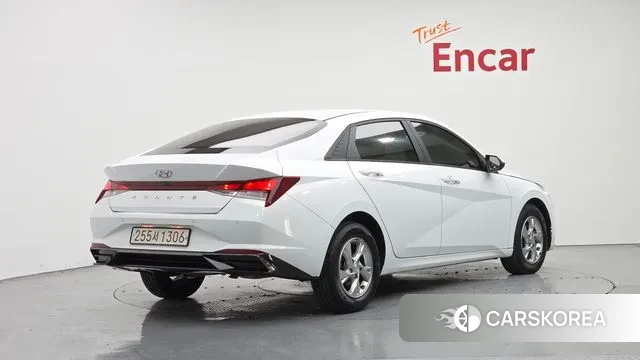 Hyundai Avante (CN7) id 3257959 из Кореи 12